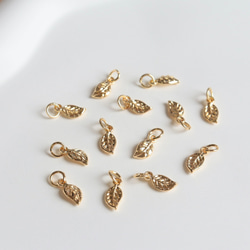 4個★14Kコーディング  5mm ×11mm リーフ　チャーム　ゴールド 11枚目の画像