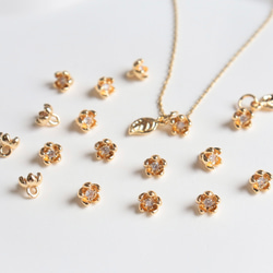 5.5mm★14Kコーディング　お花　梅　椿　桜　ジャスミン　チャーム　ジルコニア入りゴールド 9枚目の画像