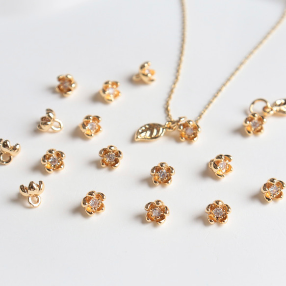 5.5mm★14Kコーディング　お花　梅　椿　桜　ジャスミン　チャーム　ジルコニア入りゴールド 9枚目の画像