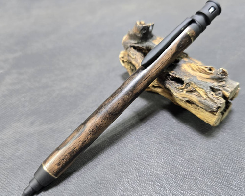 黒柿 孔雀杢 製図用ウッドシャープペンシル【送料・ギフトボックス無料