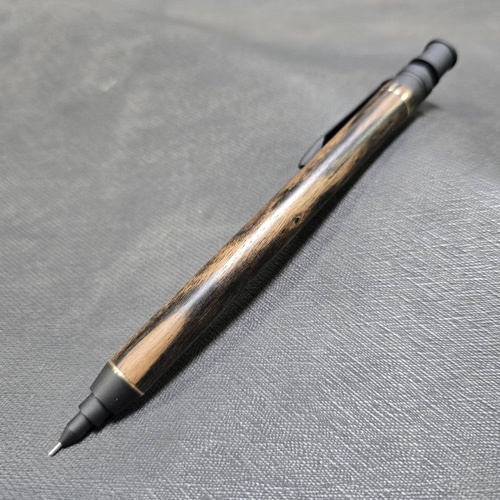 黒柿 孔雀杢 製図用ウッドシャープペンシル【送料・ギフトボックス無料