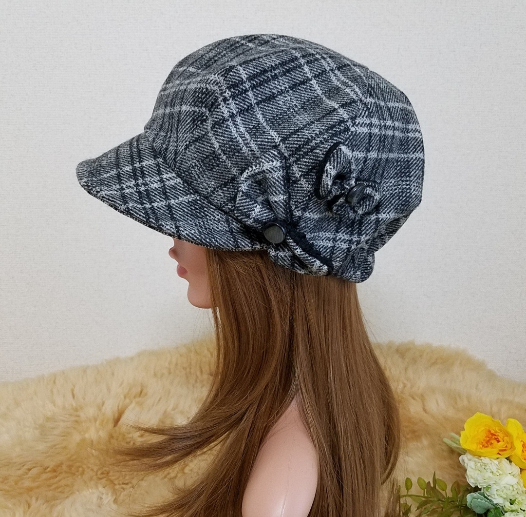 蝶が舞う バタフライ リボン キャスケット モノトーン  チェック 6,800円