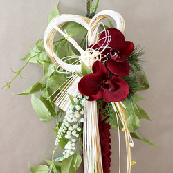 2026しめ縄飾り 新作 新春の慶び 紅白しめ飾りロング65cm　胡蝶蘭アマランサスレッド【アーティフィシャルフラワー】 5枚目の画像