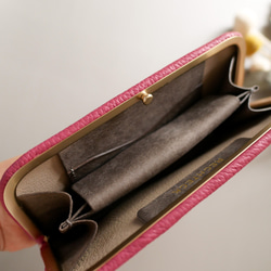 新色➖小振りな長財布「スナップウォレット・LONG」 フーシャピンク 4枚目の画像