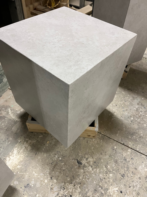 石っぽい　ディスプレイスタンド　ディスプレイボックス 3枚目の画像