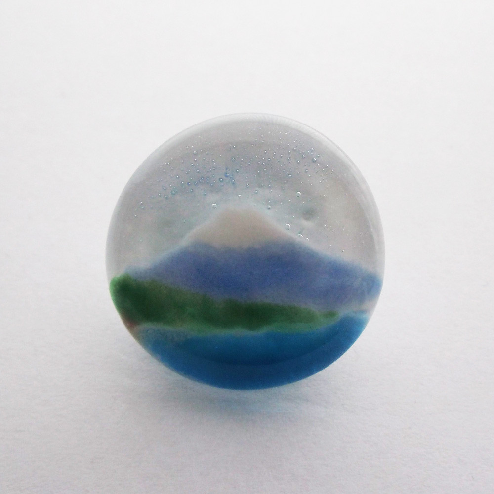 富士山　ガラス 　ループタイ