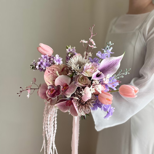 おまかせ☆ アーティフィシャルフラワー＊アレンジメント　ピンク紫 ♬ 紫・ピンクのアレンジメント 6,000円 – 花・花束の通販サイト｜HanaTaku
