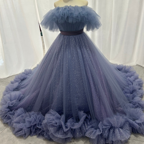 実例写真！カラードレス オフショルダー 青紫 ラッフルフリル キラキラ
