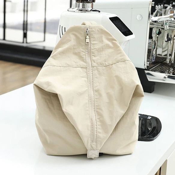 帆布2色 ファスナー付き2WAYトートバッグ カジュアル通勤ショルダーバッグ 大容量A4サイズ 特集掲手作りの 4,975円