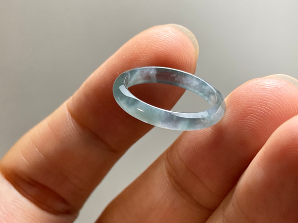 L14-127 細身 高氷種 薄水青 7.0号 グアテマラ産 A貨 本翡翠 くりぬき 6枚目の画像