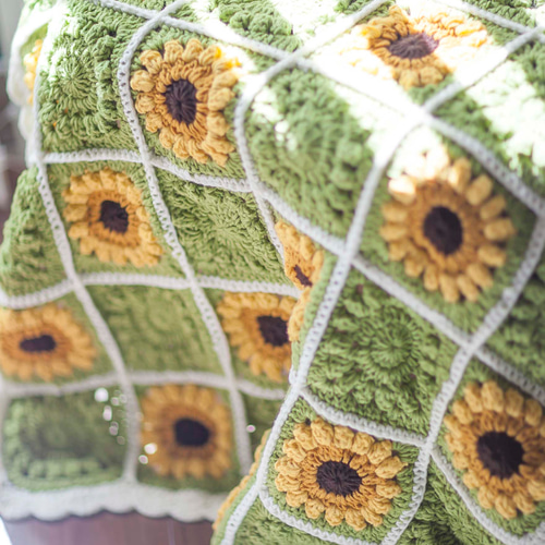 かぎ針編み お花 モチーフ編み ひざ掛け❁向日葵ひまわりヒマワリ