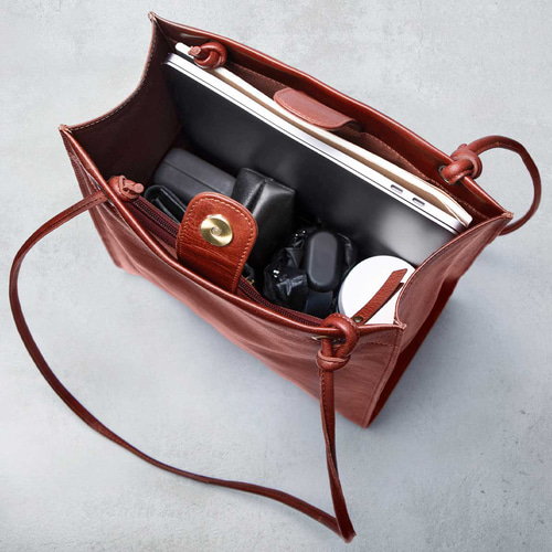 縦型 トート 肩掛け 2Way 紐調整 バッグ 本革 イタリアンレザー