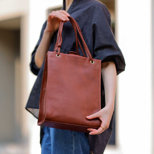 縦型 トート 肩掛け 2Way 紐調整 バッグ 本革 イタリアンレザー