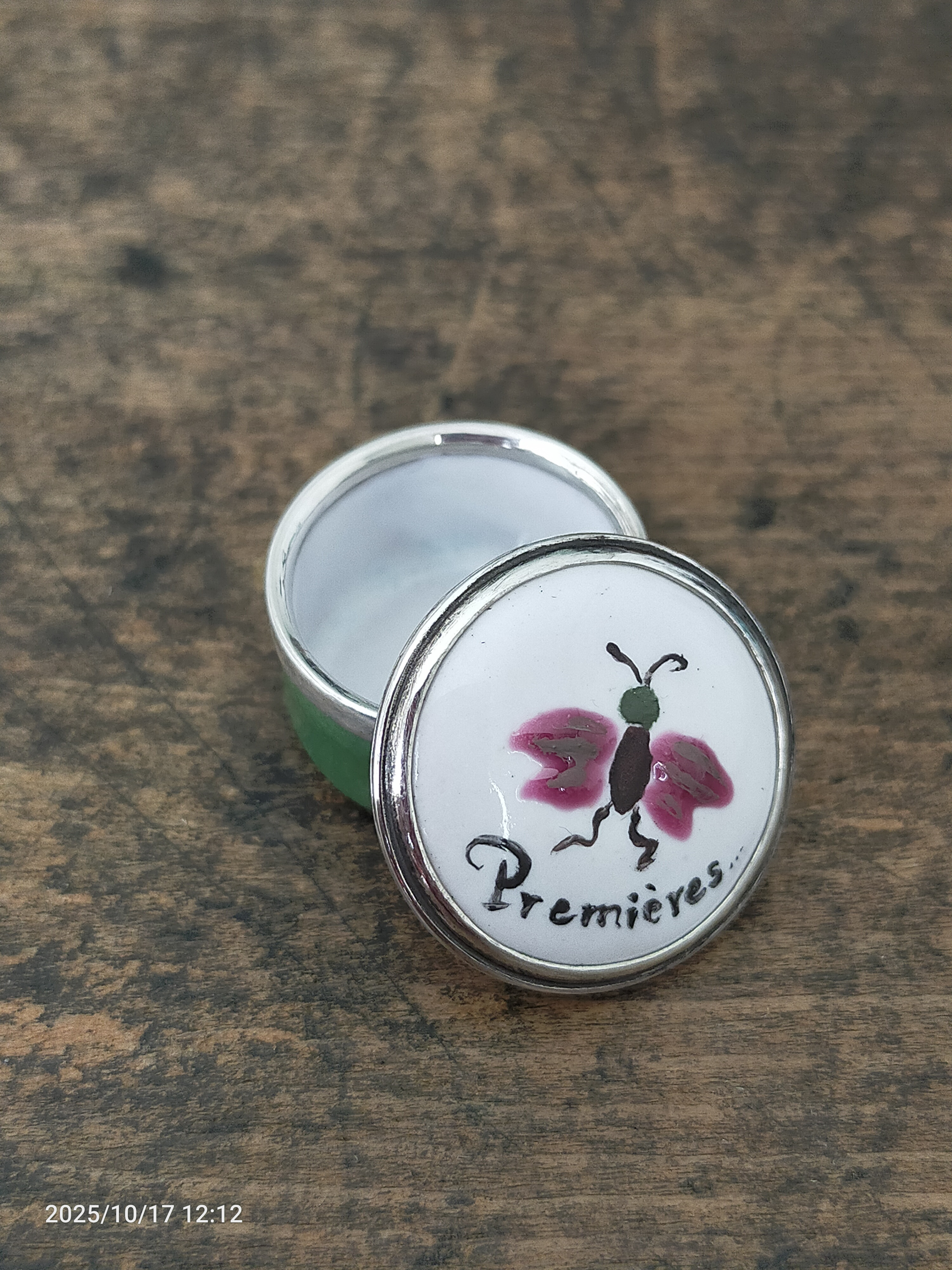 小さな虫さんのメモリアルボックス 21,900円