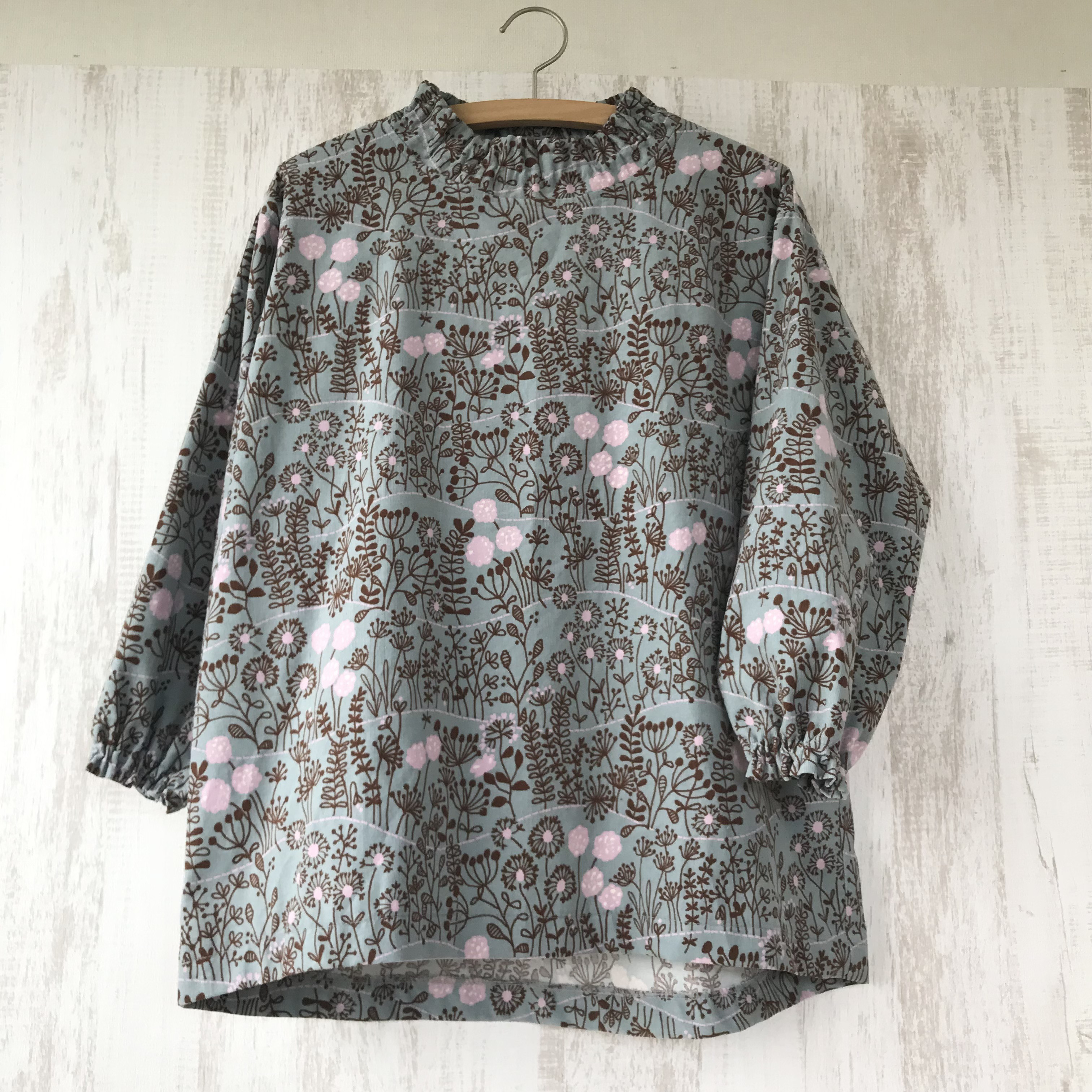 細コール天　花柄　ゆったり　ブラウス [ブルーグレー] 6,240円