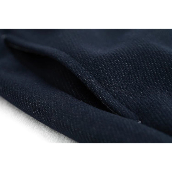 高密度のアセテートとウール混紡、9分丈ゆとりバナナパンツ。日常にさりげない上品さを添えます。2色L723 10枚目の画像