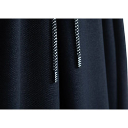 高密度のアセテートとウール混紡、9分丈ゆとりバナナパンツ。日常にさりげない上品さを添えます。2色L723 5枚目の画像