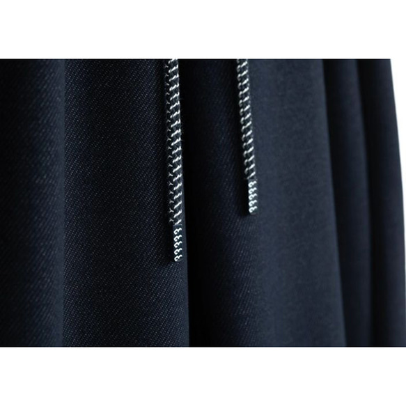 高密度のアセテートとウール混紡、9分丈ゆとりバナナパンツ。日常にさりげない上品さを添えます。2色L723 5枚目の画像