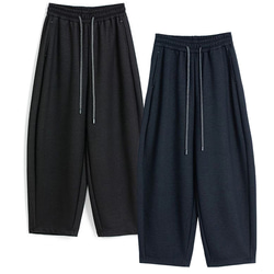 高密度のアセテートとウール混紡、9分丈ゆとりバナナパンツ。日常にさりげない上品さを添えます。2色L723 1枚目の画像