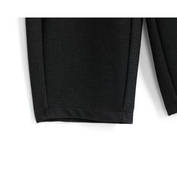 高密度のアセテートとウール混紡、9分丈ゆとりバナナパンツ。日常にさりげない上品さを添えます。2色L723 19枚目の画像