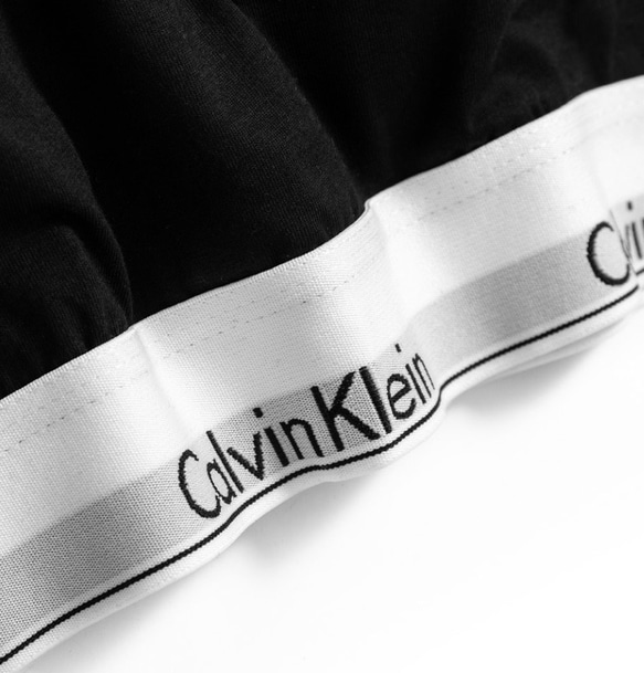 Calvin Klein カルバンクラインスポーツブラ&ショーツ / 上下セット　黒色　Mサイズ 5枚目の画像