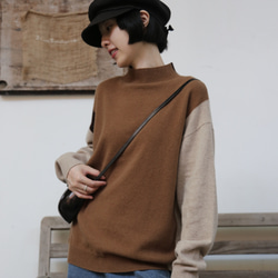 上品で雰囲気を醸し出す配色セーター　前後２wayセーター　ウールセーター ハイネック ニット　251006-1 3枚目の画像