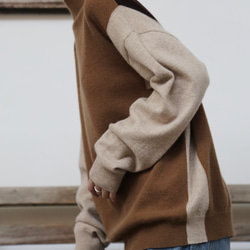 上品で雰囲気を醸し出す配色セーター　前後２wayセーター　ウールセーター ハイネック ニット　251006-1 9枚目の画像