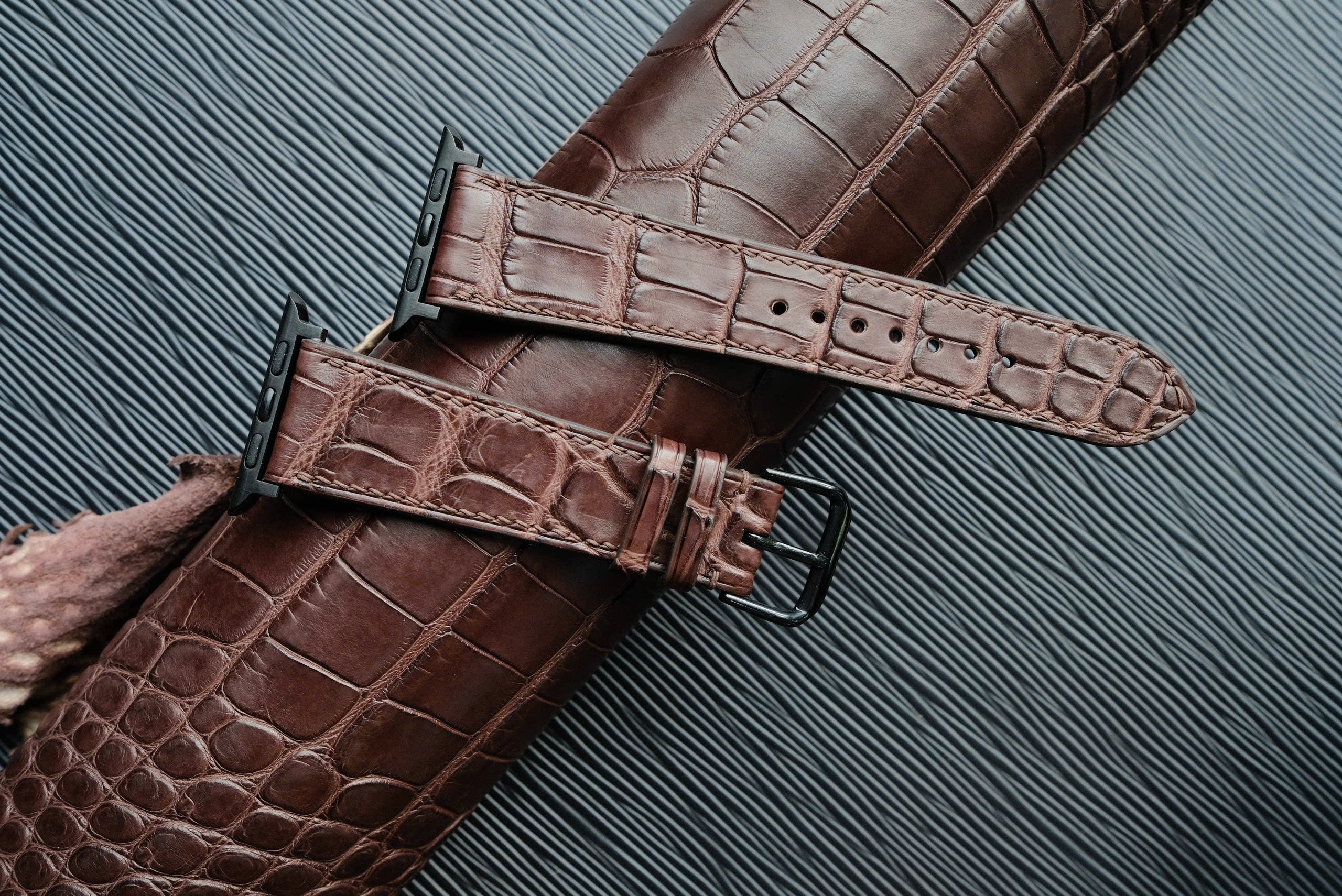 高級革時計ベルトワニ革時計ベルトアップルウォッチ時計バンド