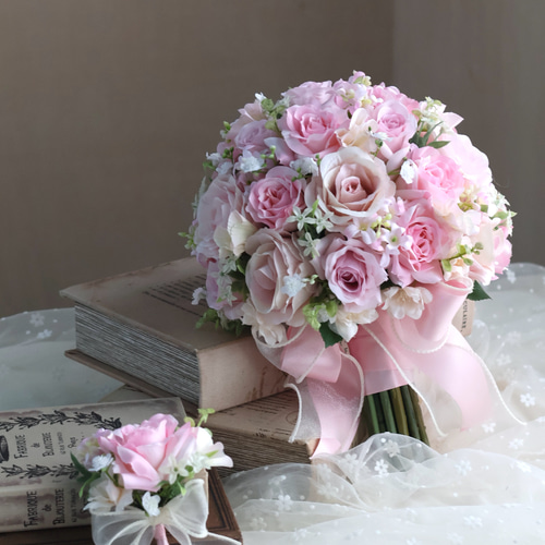 ころんと可愛いピンクローズのウエディングブーケ/ブートニア付き/即日