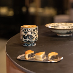 詩瓷集 中国で人気のハンドメイド陶器 景徳鎮手描きの青花磁器 ザクロ