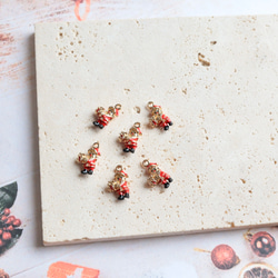 新作★立体　クリスマス　サンタさん　サンタクロース　エポチャーム　ゴールド　 18枚目の画像