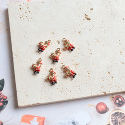 新作★立体　クリスマス　サンタさん　サンタクロース　エポチャーム　ゴールド　 20枚目の画像