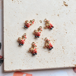 新作★立体　クリスマス　サンタさん　サンタクロース　エポチャーム　ゴールド　 8枚目の画像