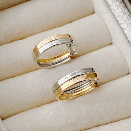 18金+プラチナ【2連コンビフープピアス】刻印入 日本製 ペア 新品！ 18金+プラチナ【2連コンビフープピアス】刻印入 日本製 ペア ピアス