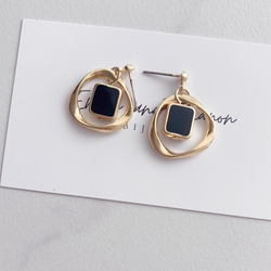 チタンポスト　アレルギー対応　エポビーズ　シンプル　ピアス/イヤリング　ブラック　パーティ　シンプル 7枚目の画像