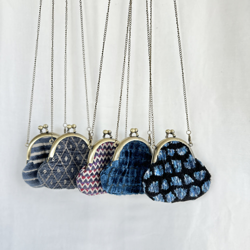 ハンドメイド　ビーズネックレス　がま口　がま口ネックレス　omamori アクセサリーみたいに身につける ミニがま口のネックレス【A】 その他