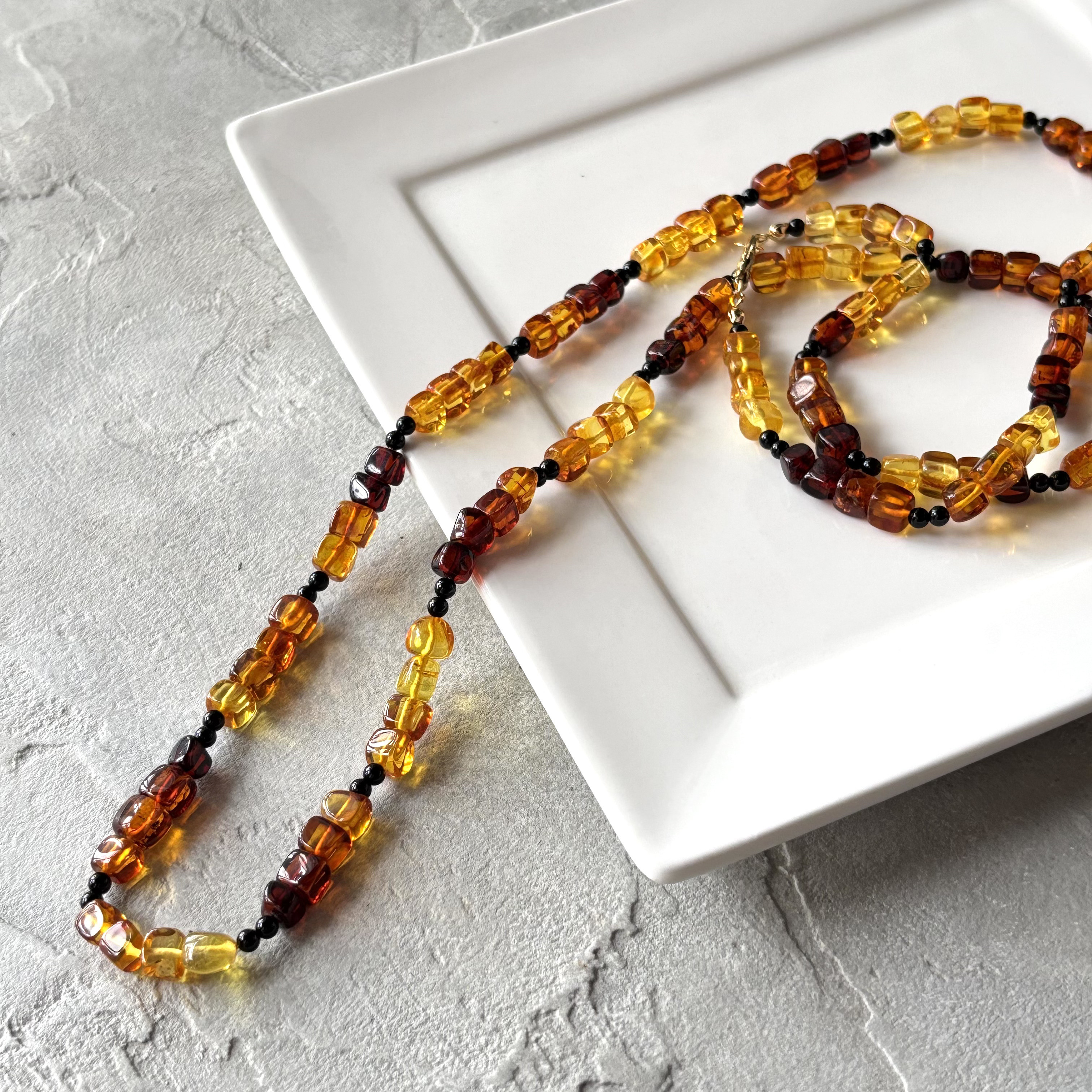 琥珀のロングネックレス/２ウェイ