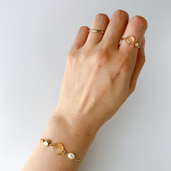 ≪11月の誕生石≫シトリンのフォークリングとブレスレットのセット　天然石 ゴールド フリーサイズ ギフト 2枚目の画像