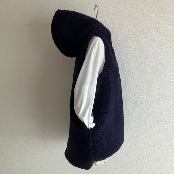 ボア×フリース　フードベスト　ネイビー×オフ　/ネイビー×ネイビー 9枚目の画像