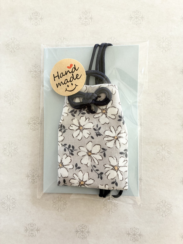 お守り袋　Mサイズ　デコレクションズ　首かけタイプ♡ふんわり裏地付き　送料無料 4枚目の画像