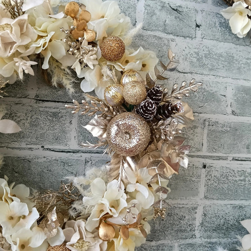 Xmas】ホワイト×シャンパンゴールドのクリスマスリース 2025 白 壁掛け