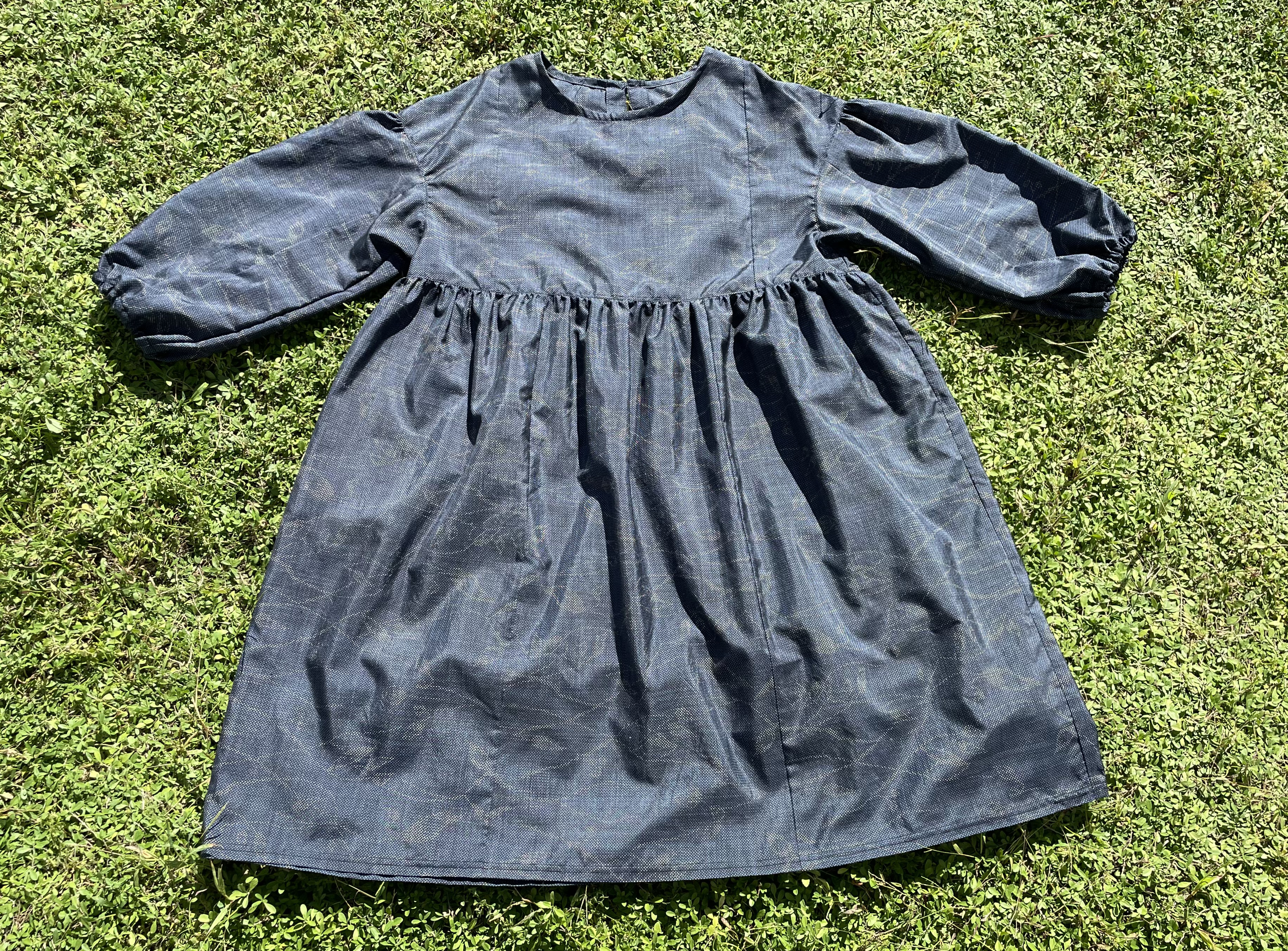 大島紬　ゆったり　ワンピース　スモックワンピース　着物リメイク　ギャザーワンピース　紬ワンピース