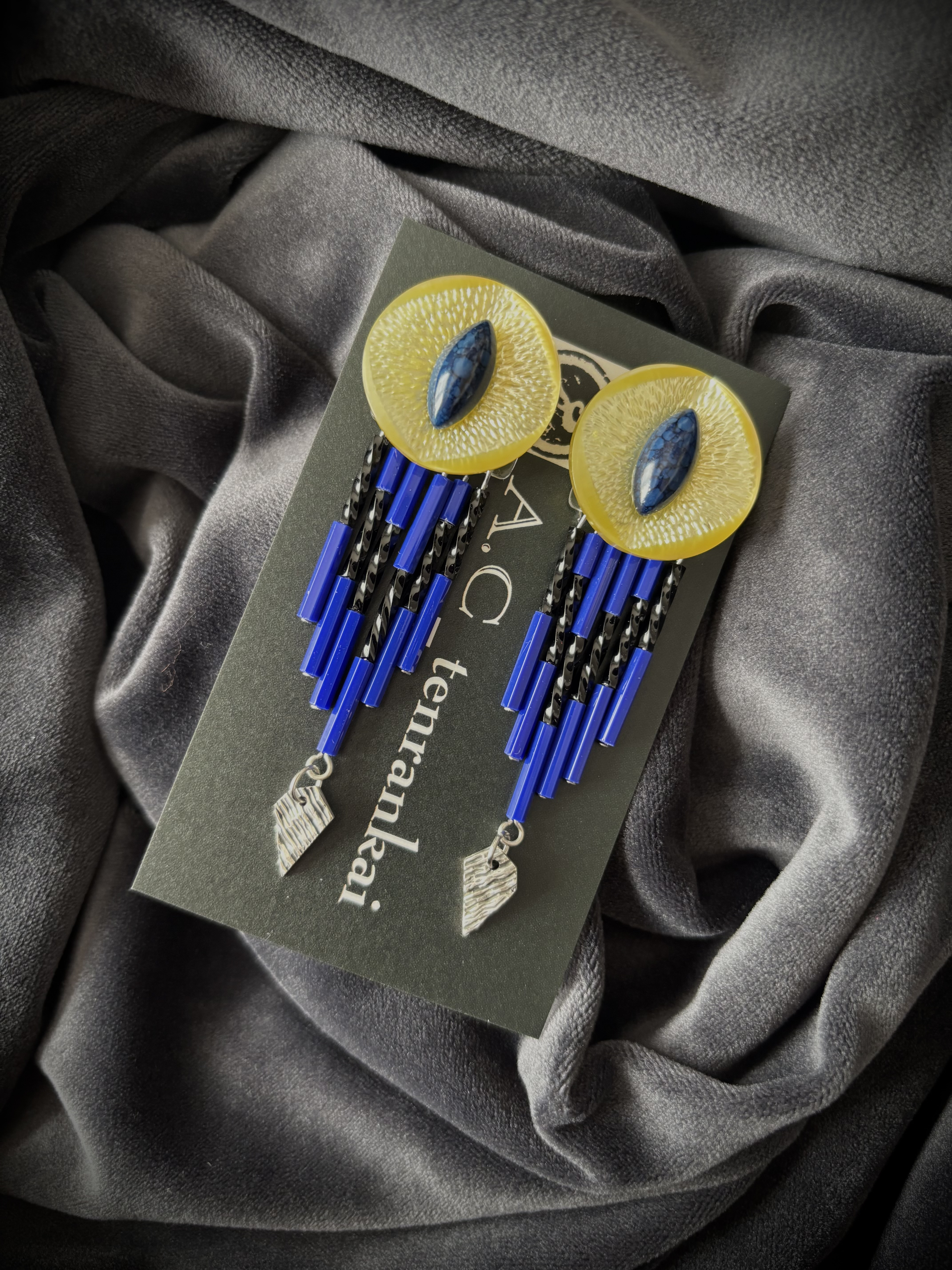 猫眼ビーズタッセルピアス（イエロー）