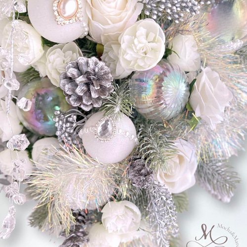 ホワイトローズのラグジュアリークリスマスリース (L)上品な冬の贈り物 ホワイトローズのラグジュアリークリスマスリース (L)上品な冬の