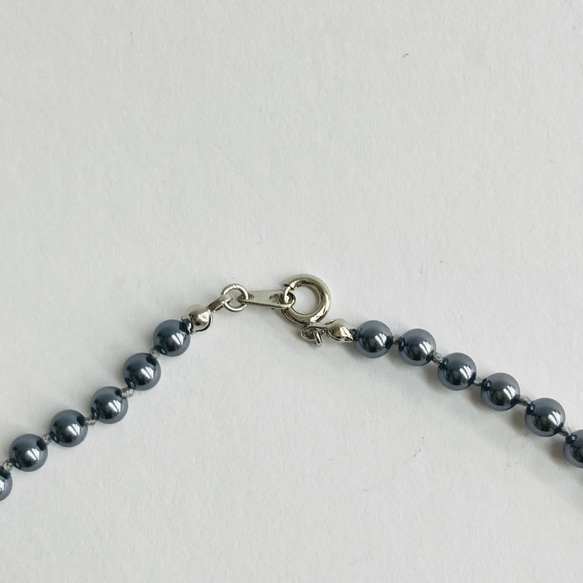 ガラスパールオールノットネックレス/約5x8mm約43cm/ガンメタル/R/made in japan 5枚目の画像