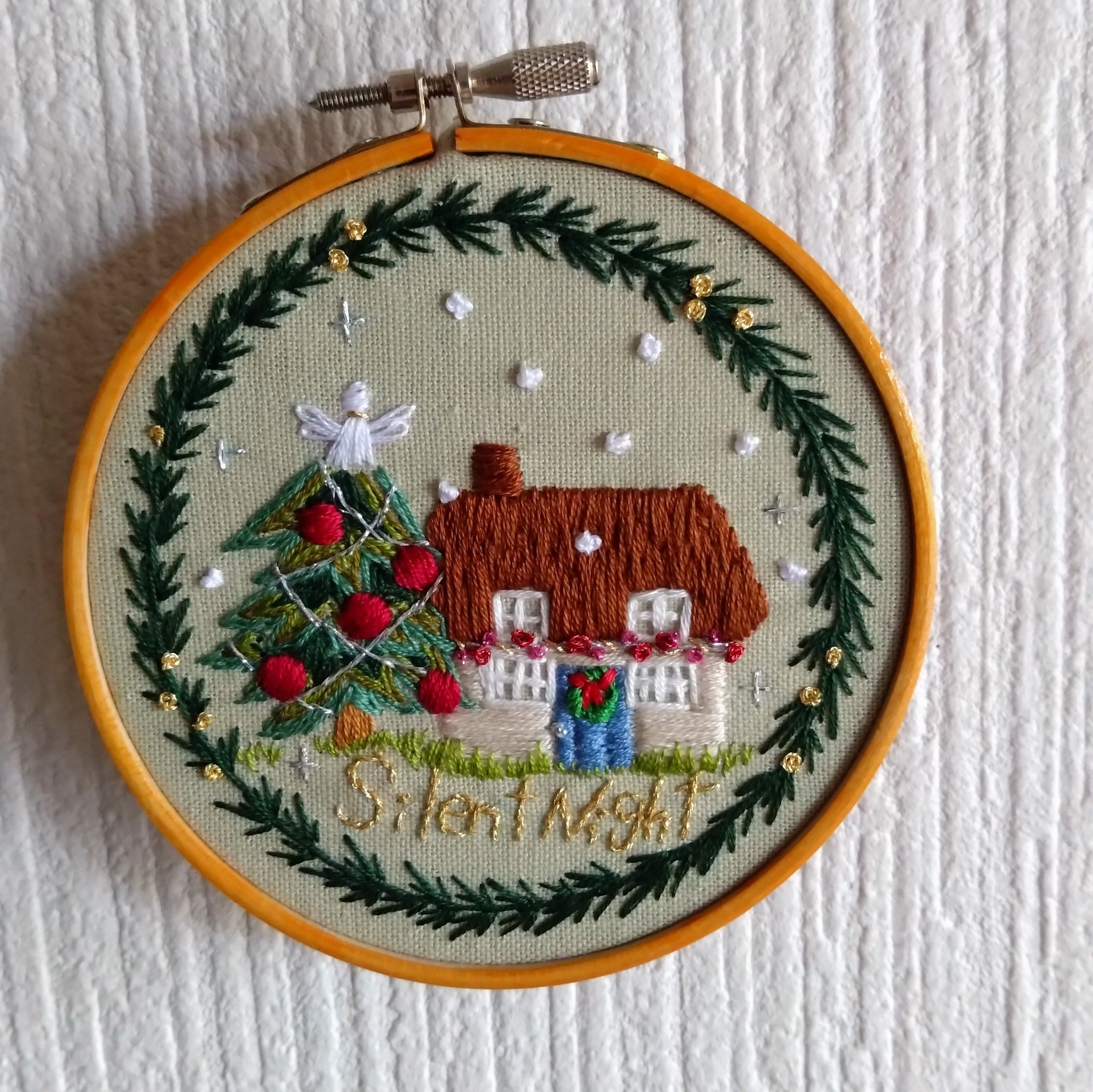 英国のクリスマス刺繍壁飾り(小）