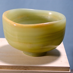 石の器 抹茶茶碗 『盛夏Ⅱ』 花器 自然石オニックスを使った彫刻作品