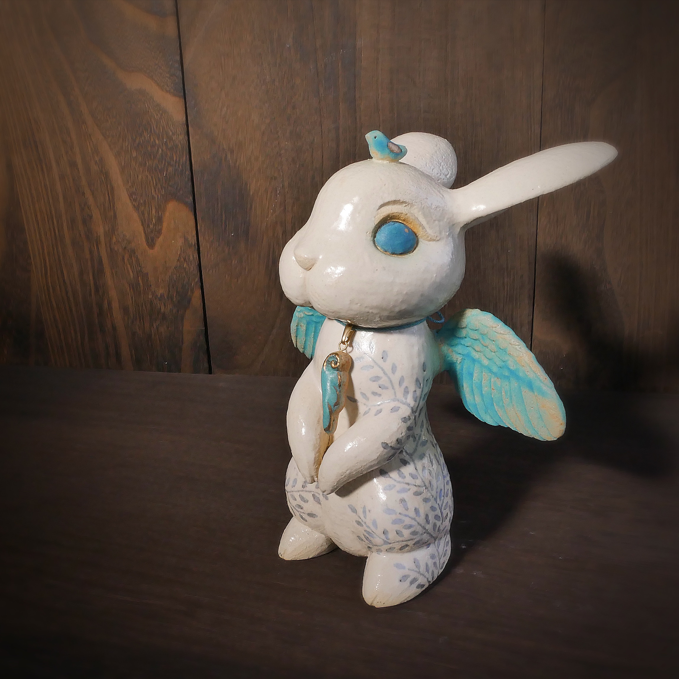 翼の葉影うさぎと小鳥 no.45 white