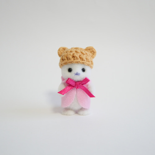 樹脂粘土ドール 女の子 クマちゃん帽子 ドールチャーム〜クマちゃん帽子の女の子 その他人形 のんびり猫 通販
