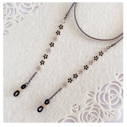 【軽量約4ｇ】ブラック色の小さなお花の大人可愛くシンプルデザインのメガネチェーン グラスコード 11枚目の画像